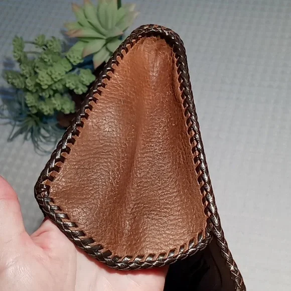 Handcrafted Hand Tooled Leather Clutch Chestnut Brown Tropical Leaf Design - Picture 12 of 13